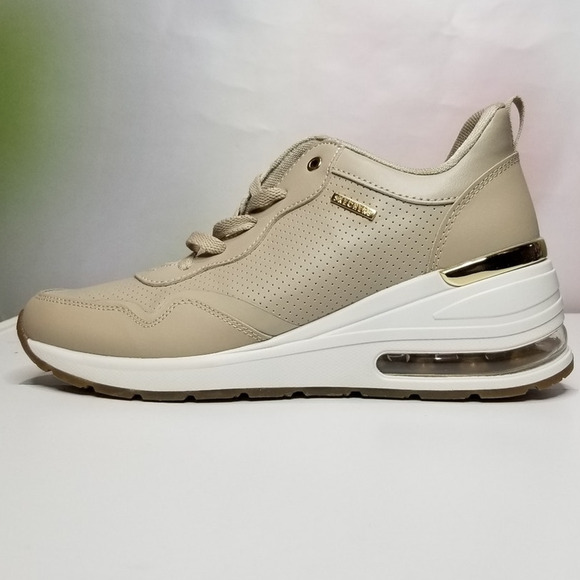 Skechers Women's Street Million Air Hotter Air Casual Sneaker Size 9.5 Beige NWT - Picture 4 of 8